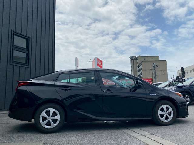 トヨタ プリウス １．８ Ａ R1年 (近畿) 99