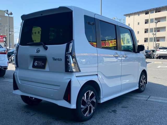 ダイハツ タント ６６０ カスタム Ｘ R7年 (近畿) 99