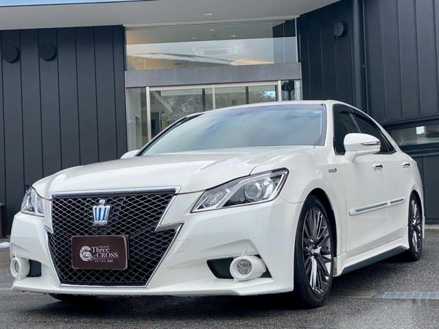 トヨタ クラウン　ハイブリッド ハイブリッド ２．５ Ｓ H25年 (近畿) 99
