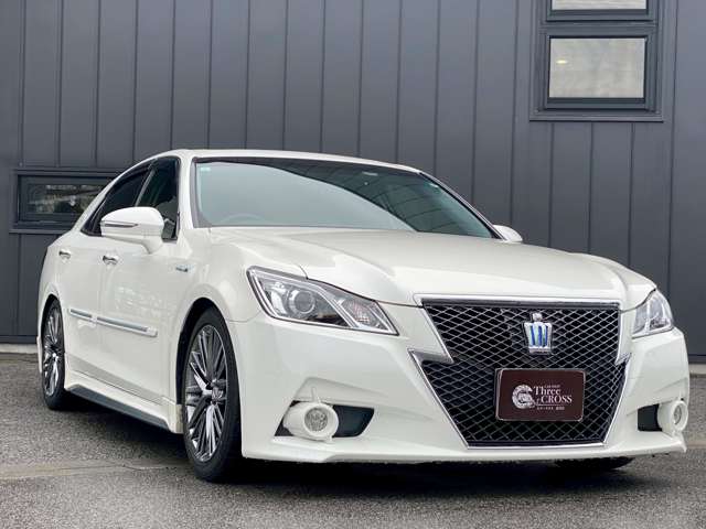 トヨタ クラウン　ハイブリッド ハイブリッド ２．５ Ｓ H25年 (近畿) 99