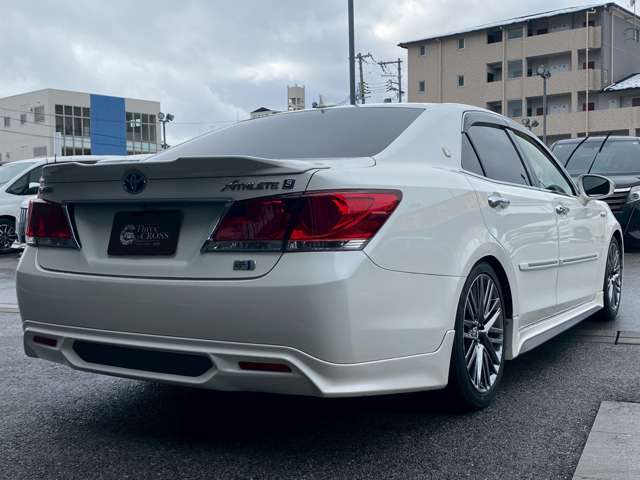 トヨタ クラウン　ハイブリッド ハイブリッド ２．５ Ｓ H25年 (近畿) 99