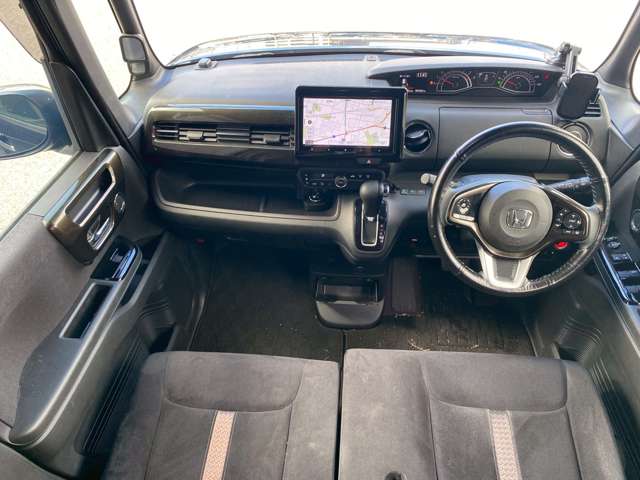 ホンダ Ｎ　ＢＯＸ カスタム ６６０ Ｇ Ｌ ホンダセンシング R1年 (近畿) 99