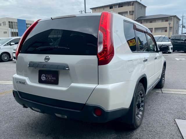日産 エクストレイル ２．０ ２０Ｘ ４ＷＤ H22年 (近畿) 99