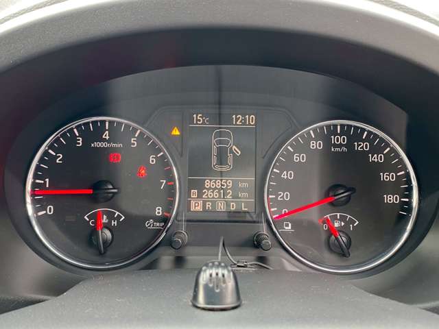 日産 エクストレイル ２．０ ２０Ｘ ４ＷＤ H22年 (近畿) 99