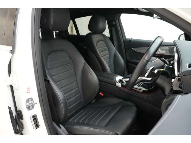 メルセデスベンツ ＧＬＣクーペ ２２０ Ｄ ４マチック スポーツ （本革仕様） ４ＷＤ H29年 (関東) 99