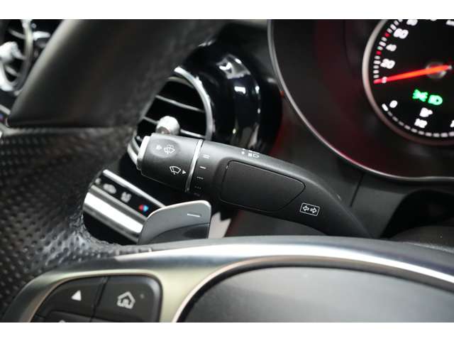 メルセデスベンツ ＧＬＣクーペ ２２０ Ｄ ４マチック スポーツ （本革仕様） ４ＷＤ H29年 (関東) 99