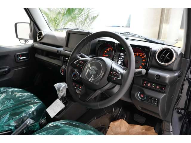 スズキ ジムニー　ノマド １．５ ＦＣ ４ＷＤ R8年 (関東) 99