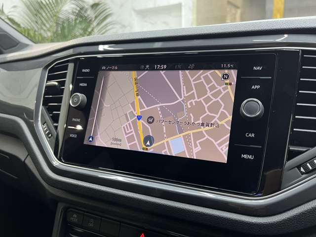 フォルクスワーゲン Ｔ－ＲＯＣ ＴＤＩ スポーツ ディーゼルターボ R4年 (関東) 99