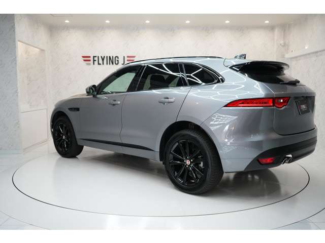 ジャガー Ｆペース チェッカーフラッグ エディション ２．０Ｌ Ｄ１８０ ディーゼルターボ ４ＷＤ R2年 (関東) 99