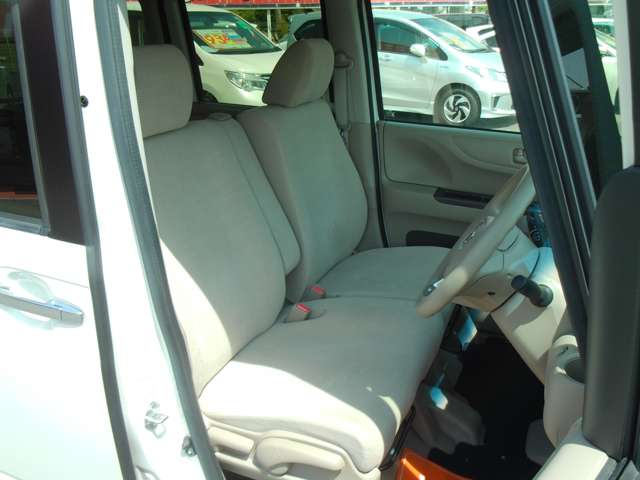 ホンダ Ｎ　ＢＯＸ ６６０ Ｇ ＳＳパッケージ H28年 (中国) 99