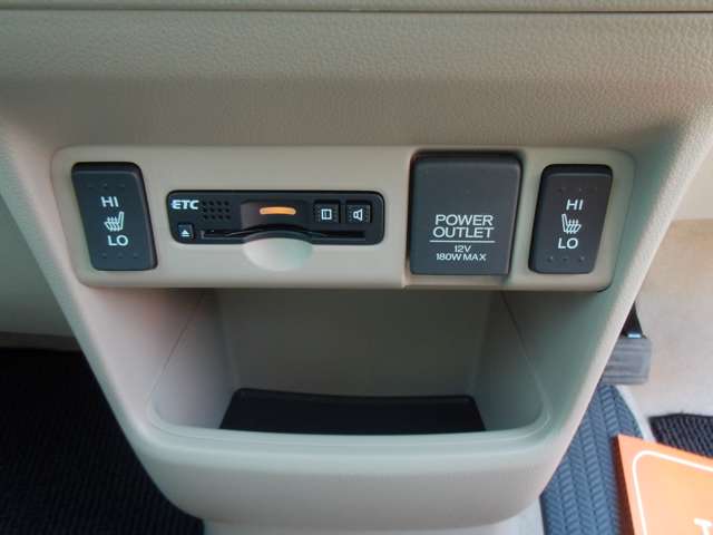 ホンダ Ｎ　ＢＯＸ ６６０ Ｇ ＳＳパッケージ H28年 (中国) 99