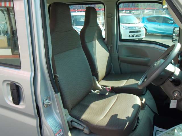 日産 ＮＶ１００クリッパー ６６０ ＤＸ R2年 (中国) 99