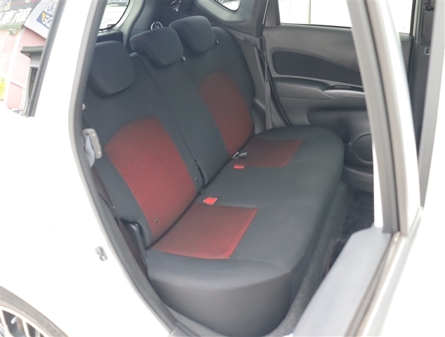 日産 ノート １．２ ＮＩＳＭＯ H29年 (関東) 99