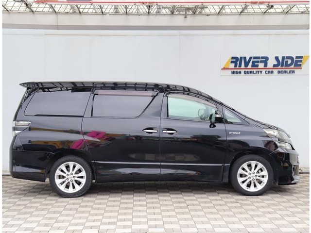 トヨタ ヴェルファイア　ハイブリッド ２．４ ＺＲ ４ＷＤ H25年 (関東) 99