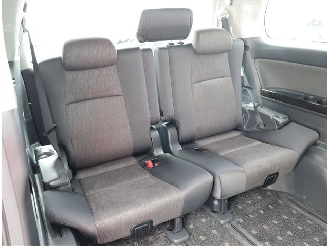 トヨタ ヴェルファイア　ハイブリッド ２．４ ＺＲ ４ＷＤ H25年 (関東) 99