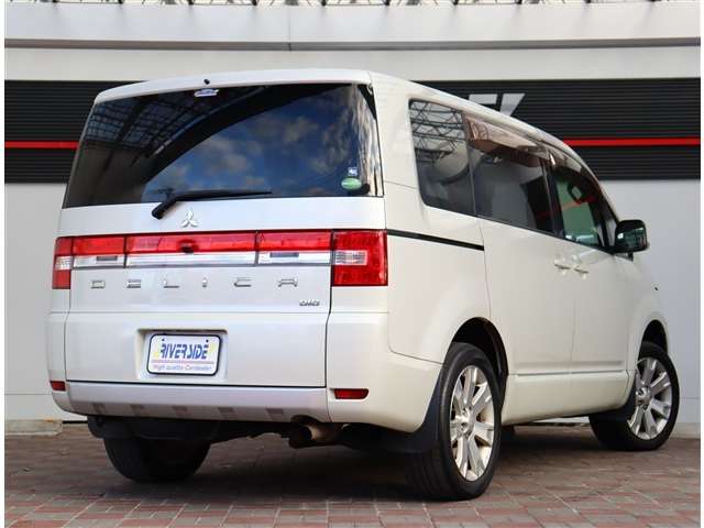 三菱 デリカ　Ｄ：５ ２．２ Ｄ パワーパッケージ ディーゼルターボ ４ＷＤ H27年 (関東) 99