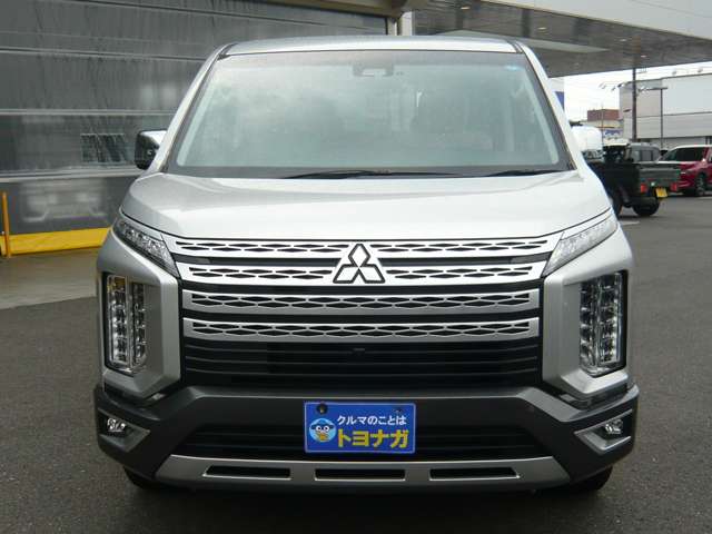 三菱 デリカ　Ｄ：５ ２．２ Ｐ ディーゼルターボ ４ＷＤ R2年 (関東) 99