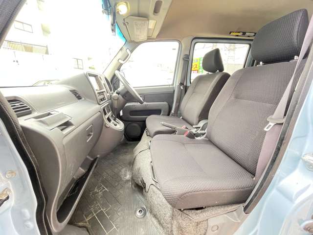 ダイハツ ハイゼットカーゴ ６６０ クルーズターボ リミテッド ハイルーフ ４ＷＤ H29年 (関東) 99