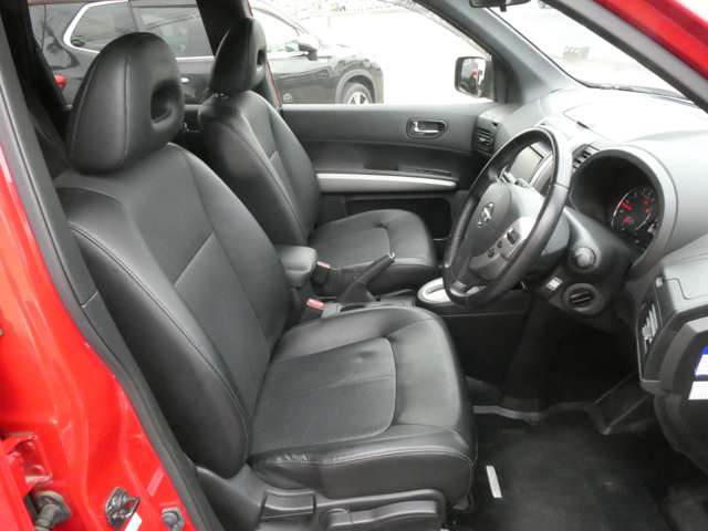 日産 エクストレイル ２．０ ２０ＸＴＴ ４ＷＤ H25年 (関東) 99