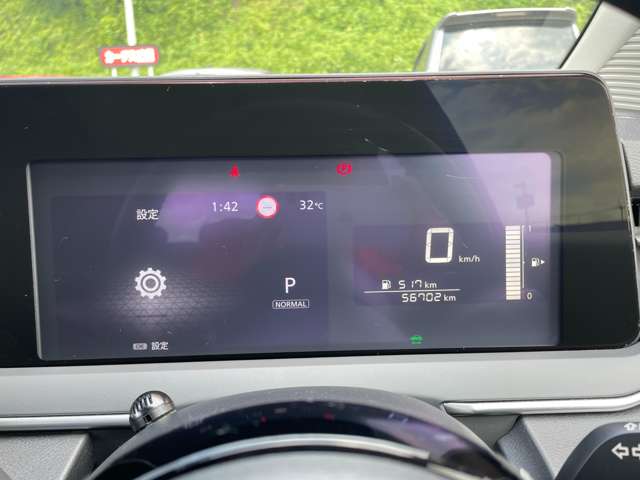 日産 ノート １．２ Ｘ ＦＯＵＲ ４ＷＤ R4年 (東北) 99