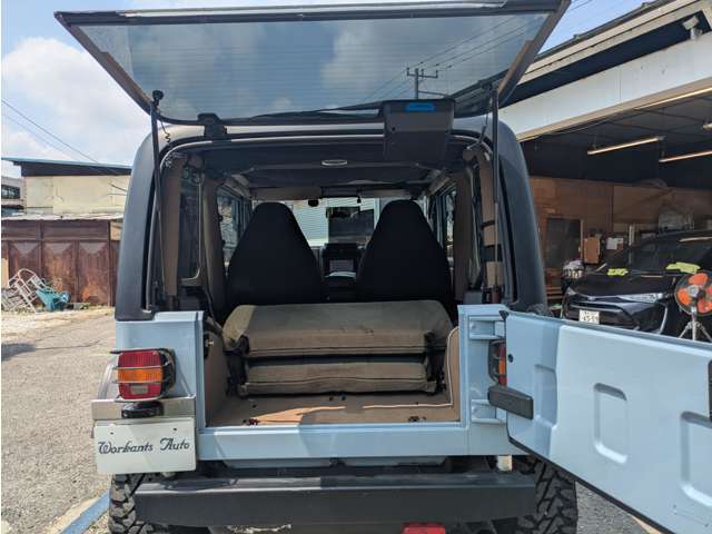 ジープ ラングラー サハラ ハードトップ ４ＷＤ H14年 (関東) 99