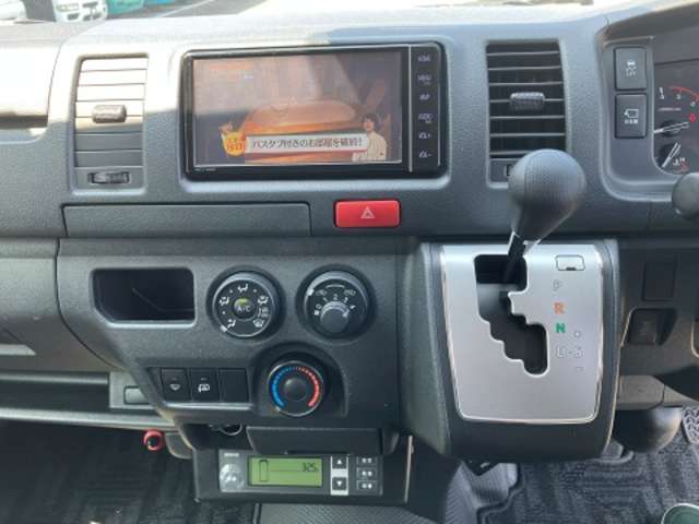 トヨタ ハイエースバン ２．８ 中温冷凍バン ロング ディーゼルターボ ４ＷＤ R4年 (東海) 99