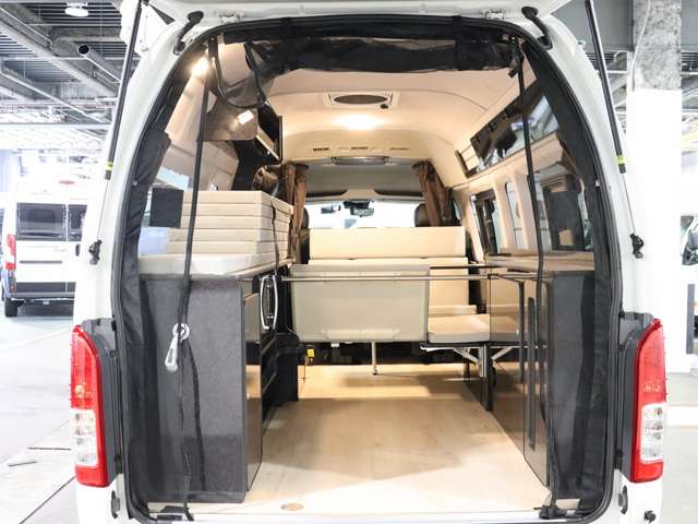 トヨタ ハイエースバン キャンピング R5年 (北海道) 99