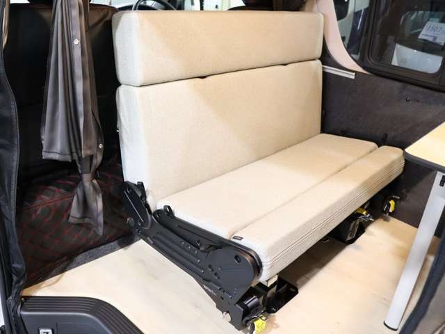 トヨタ ハイエースバン キャンピング R5年 (北海道) 99
