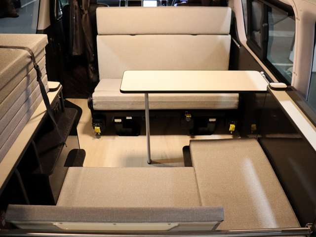 トヨタ ハイエースバン キャンピング R5年 (北海道) 99