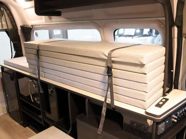 トヨタ ハイエースバン キャンピング R5年 (北海道) 99