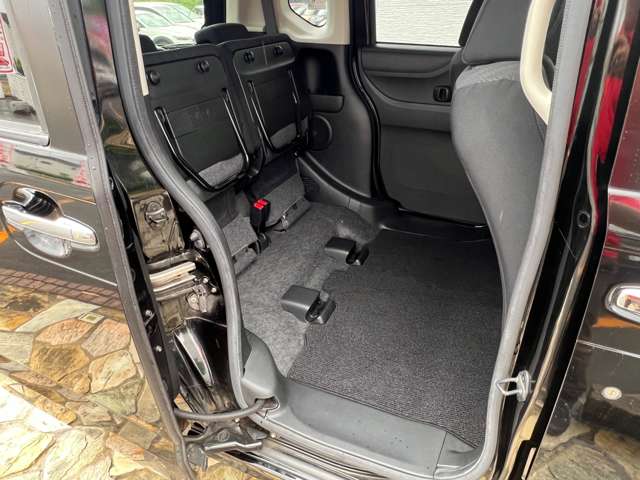 ホンダ Ｎ　ＢＯＸ ６６０ カスタムＧ ＳＳパッケージ H25年 (九州・沖縄) 99