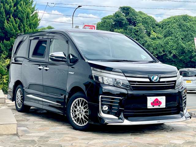 トヨタ ヴォクシー １．８ ハイブリッド ＺＳ 煌ＩＩ H28年 (九州・沖縄) 99