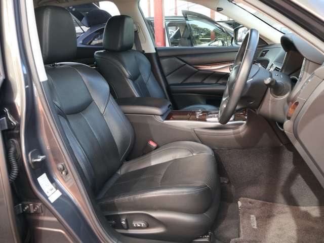 日産 フーガ ３．７ ３７０ＧＴ H23年 (関東) 99