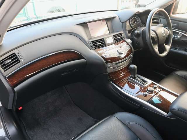 日産 フーガ ３．７ ３７０ＧＴ H23年 (関東) 99