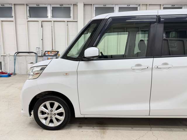 日産 デイズ　ルークス ６６０ Ｘ Ｖセレクション H29年 (近畿) 99