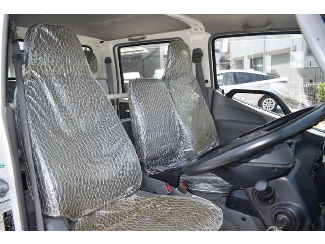 日野自動車 デュトロ ４．０ＤＴ ダブルキャブ フルジャストロー H27年 (近畿) 99