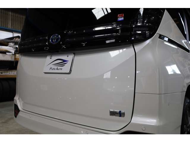 トヨタ ヴォクシー １．８ ハイブリッド Ｓ－Ｚ Ｅ－ＦＯＵＲ ４ＷＤ R6年 (東海) 99