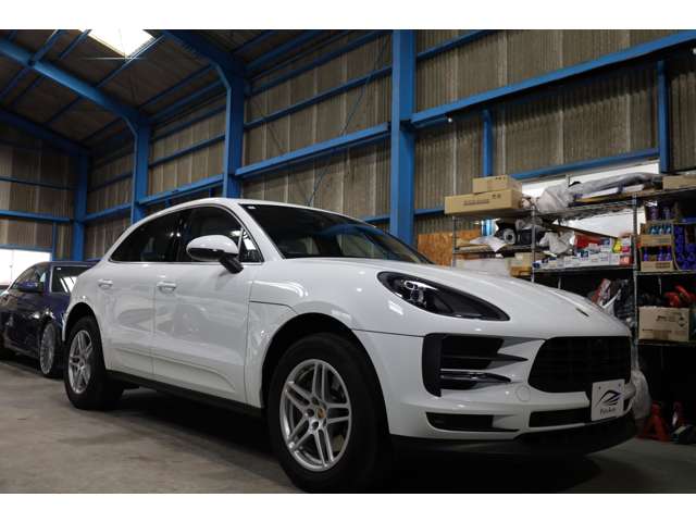 ポルシェ マカン ＰＤＫ ４ＷＤ R1年 (東海) 99