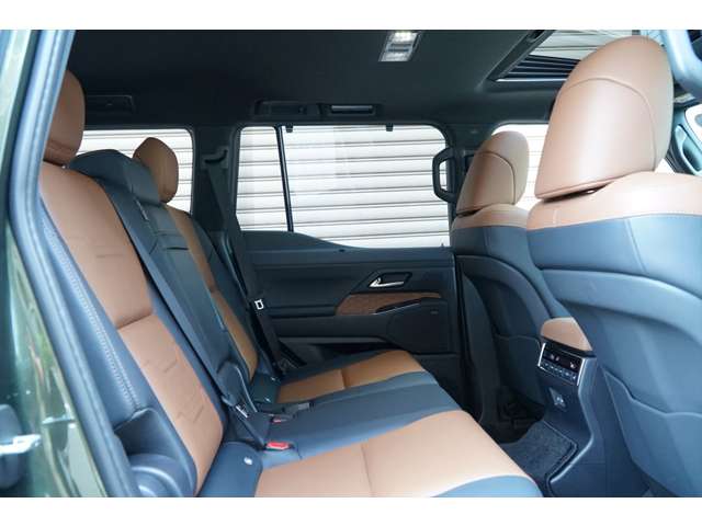 レクサス ＧＸ５５０ ５５０ バージョンＬ ４ＷＤ R7年 (関東) 99