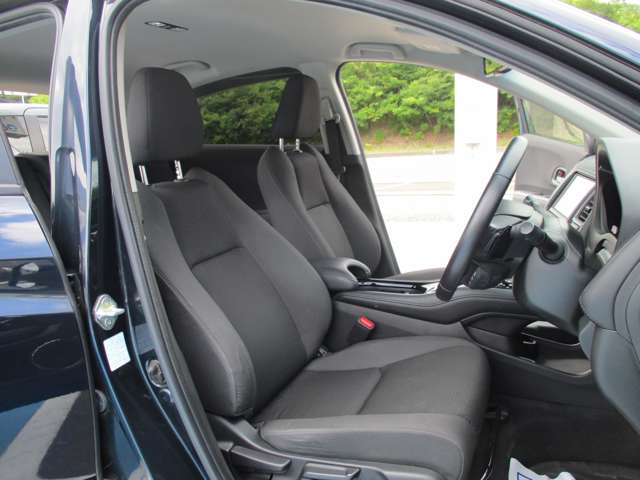 ホンダ ヴェゼル １．５ ハイブリッド Ｘ ホンダセンシング ４ＷＤ R1年 (東北) 99