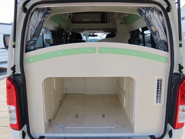 トヨタ ハイエースバン ＲＶビックフット製 H29年 (関東) 99