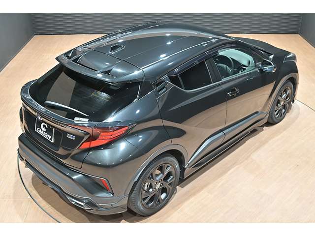 トヨタ Ｃ−ＨＲ ハイブリッド １．８ Ｇ モード ネロ セーフティ プラスＩＩＩ R5年 (関東) 99