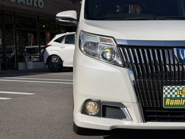 トヨタ エスクァイア　ハイブリッド １．８ ハイブリッド ＧＩ H27年 (九州・沖縄) 99