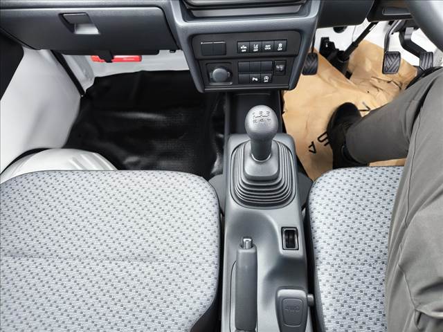 日産 クリッパートラック ６６０ ＤＸ農繁 ４ＷＤ R8年 (関東) 99