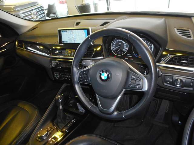 ＢＭＷ Ｘ１ Ｘドライブ ２５Ｉ Ｘライン ４ＷＤ H27年 (近畿) 99