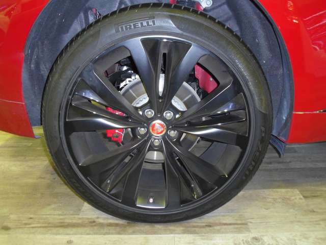 ジャガー Ｆペイス Ｒダイナミック ＨＳＥ ２．０Ｌ Ｐ２５０ ４ＷＤ R3年 (近畿) 99