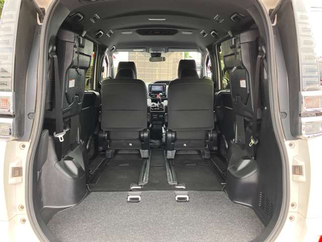 トヨタ ヴォクシー ２．０ ＺＳ 煌 H30年 (関東) 99