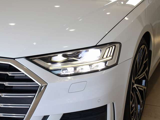 アウディ Ａ８ ５５ ＴＦＳＩ クワトロ ４ＷＤ H30年 (四国) 99