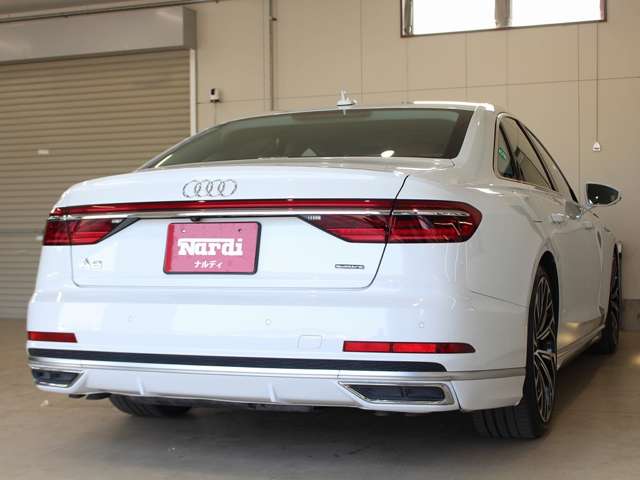 アウディ Ａ８ ５５ ＴＦＳＩ クワトロ ４ＷＤ H30年 (四国) 99