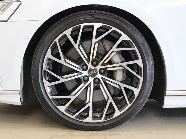 アウディ Ａ８ ５５ ＴＦＳＩ クワトロ ４ＷＤ H30年 (四国) 99